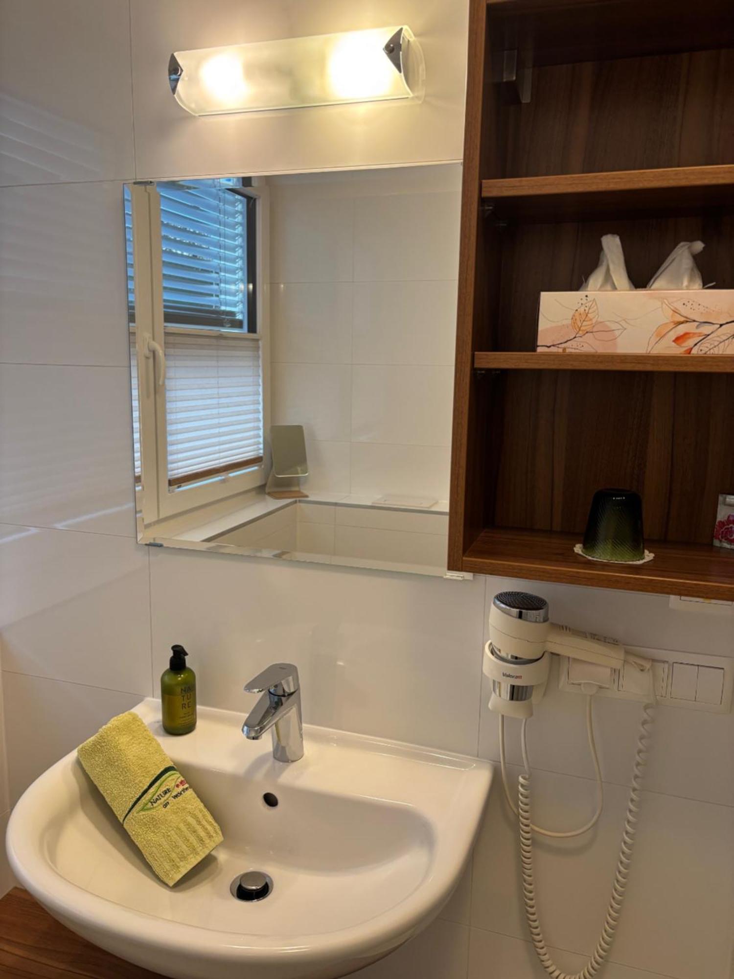 "Nature Erleben" Appartement & Komfortzimmer Velden am Wörthersee Екстериор снимка